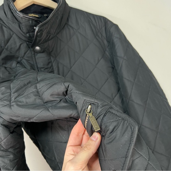 Barbour Powell Quilted Jacket - Picture 3 of 12
